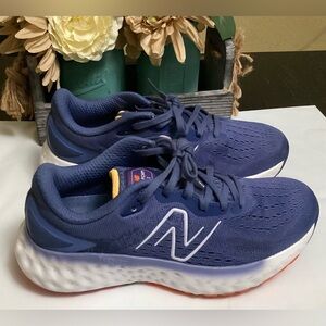 New Balance Fresh Foam Evoz V2 Blue Night Sky Size 7 Pre-Owned mint Condition